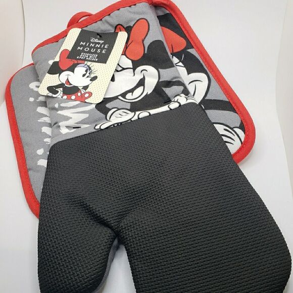 Disney Minnie mouse oven mitt kitchen set - Picture 4 of 4